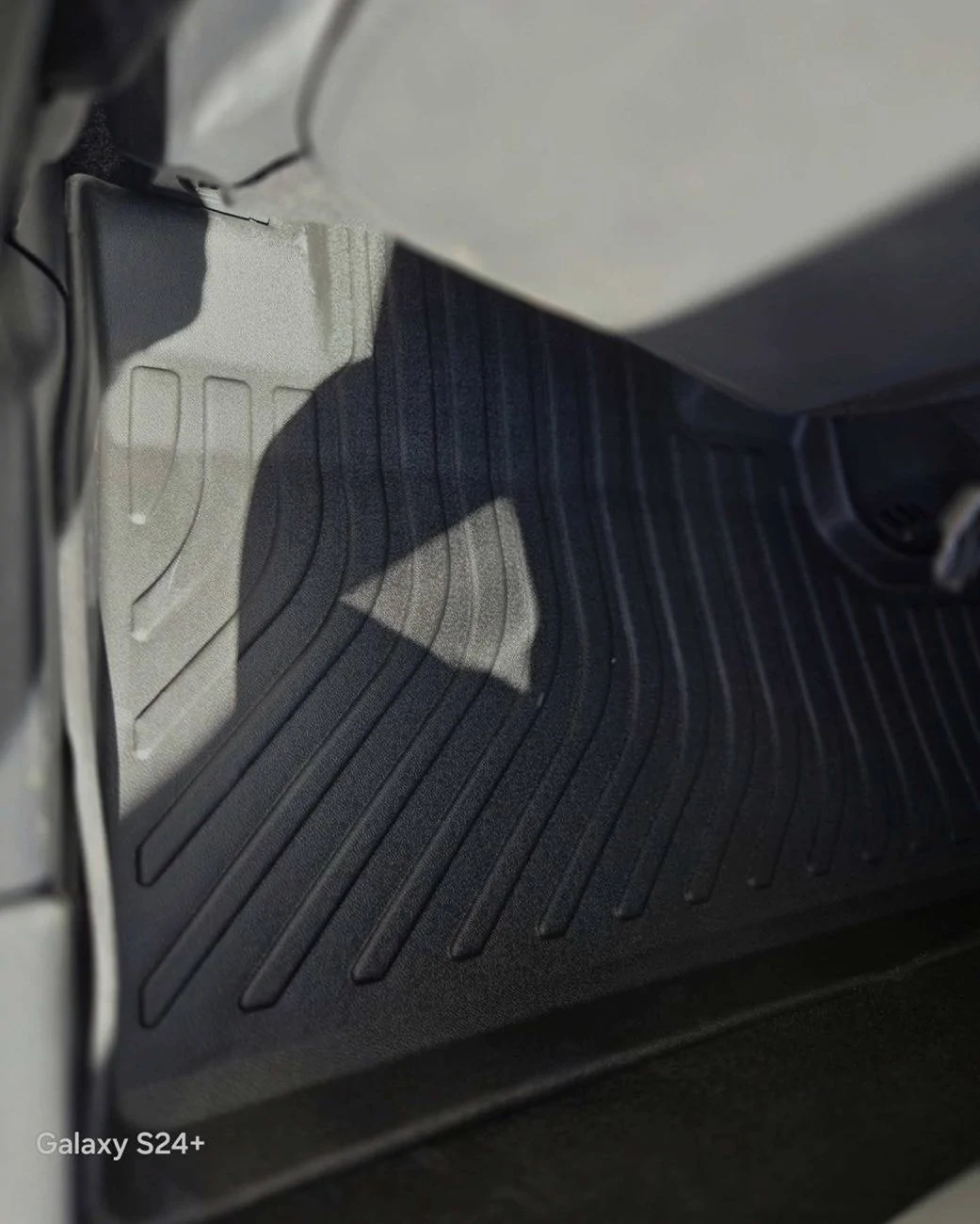 Ford Mustang Mach-E WTB All weather floor mats rear right side_1