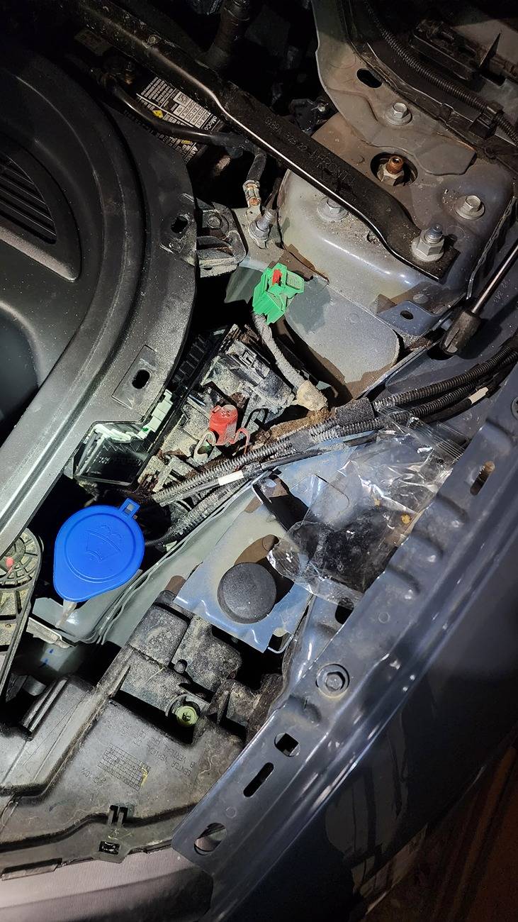 Ford Mustang Mach-E 23 GT thinks it is plugged in when it's not and is undrivable — Electrical System Drain 20250112_105110