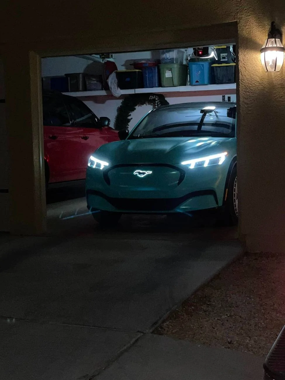 Ford Mustang Mach-E Light-up Front/Rear PONY video instal 478679503_28509898885323350_336193200150559237_n