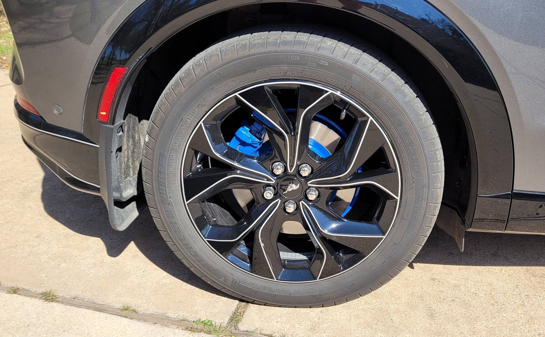 Ford Mustang Mach-E Caliper Painting 20250314_110053