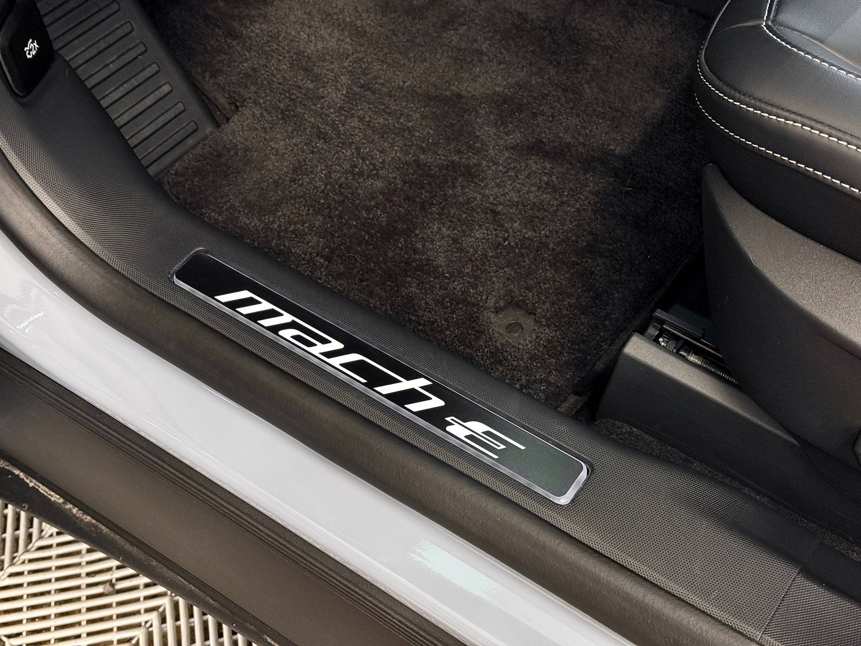 Ford Mustang Mach-E No Illuminated Door Sills? IMG_4958