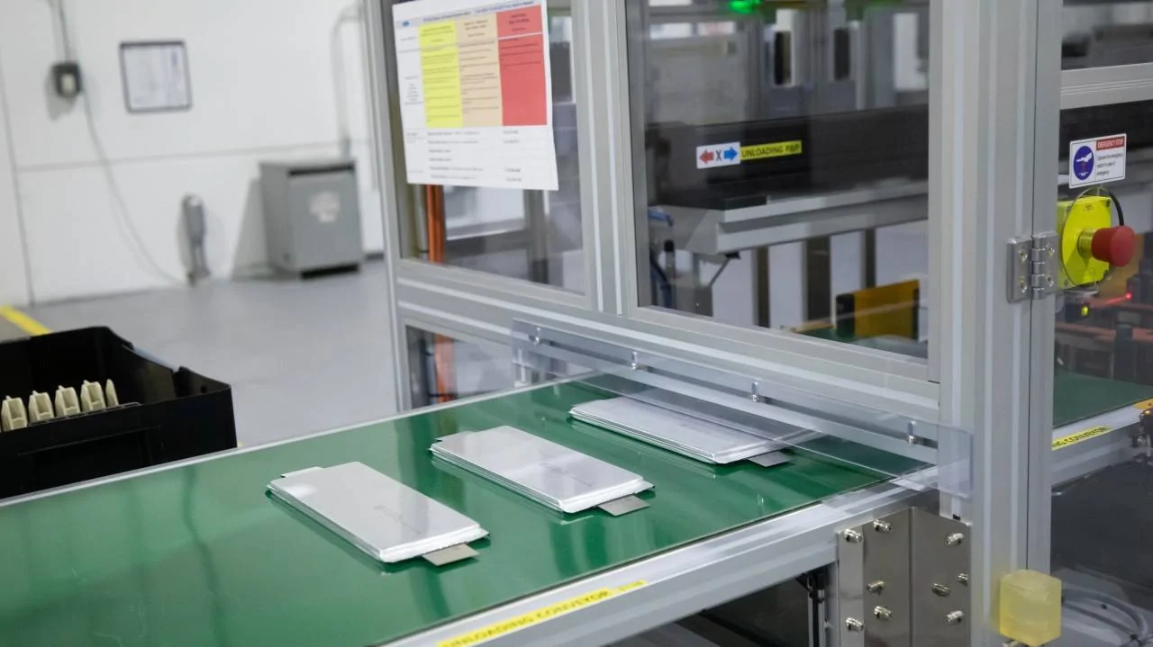 Ford Mustang Mach-E Ford Makes Breakthrough with LMR Battery Chemistry: Targeting More Affordable, Long-Range Electric Vehicles by End of Decade beta&t=ybPq9IEqY-r1bLoZ_YrWvpn69hnuyYRe28lrql71PrI