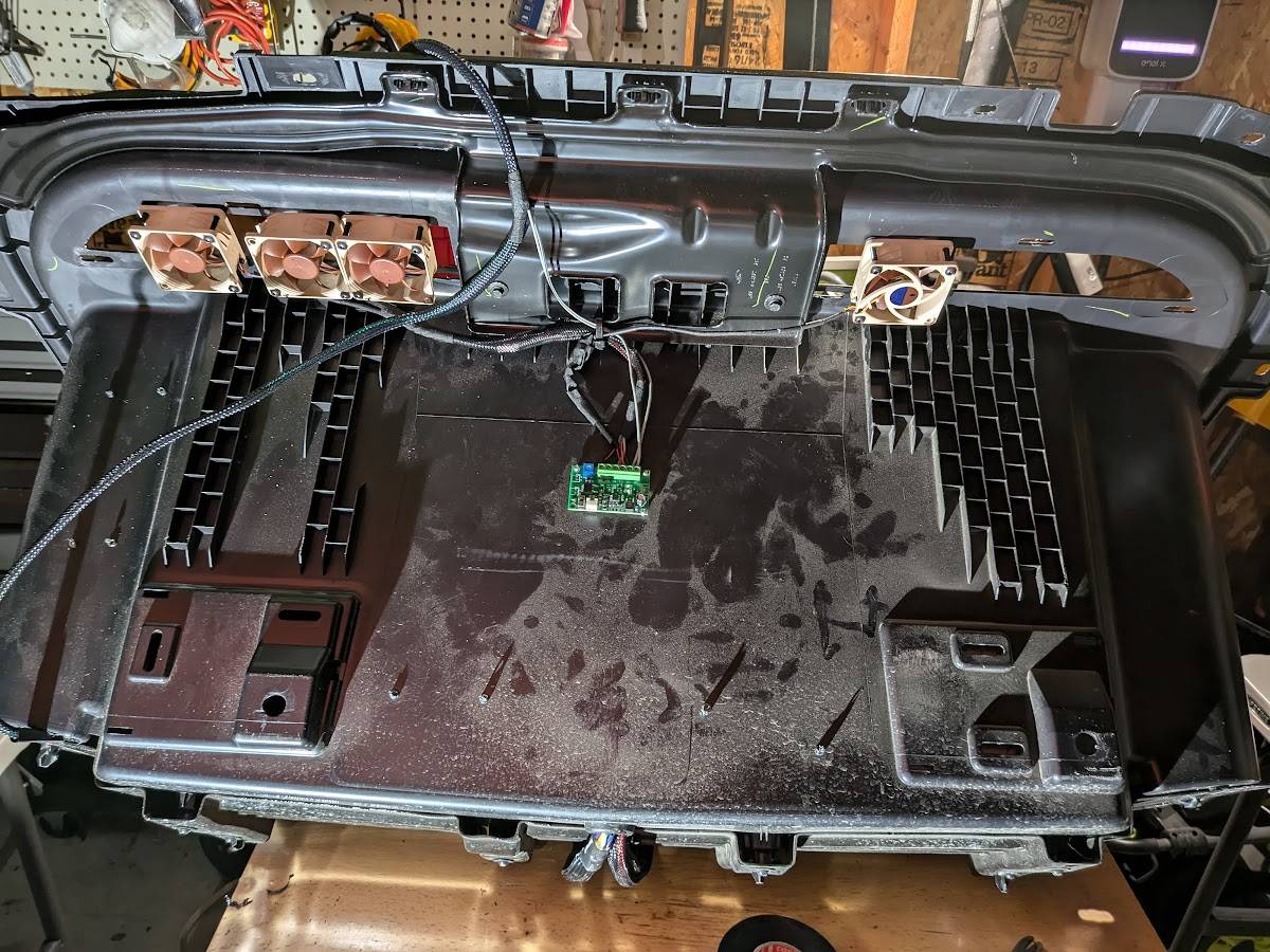 Ford Mustang Mach-E Speakers/Sub/Amps install and base/select model audio information fans