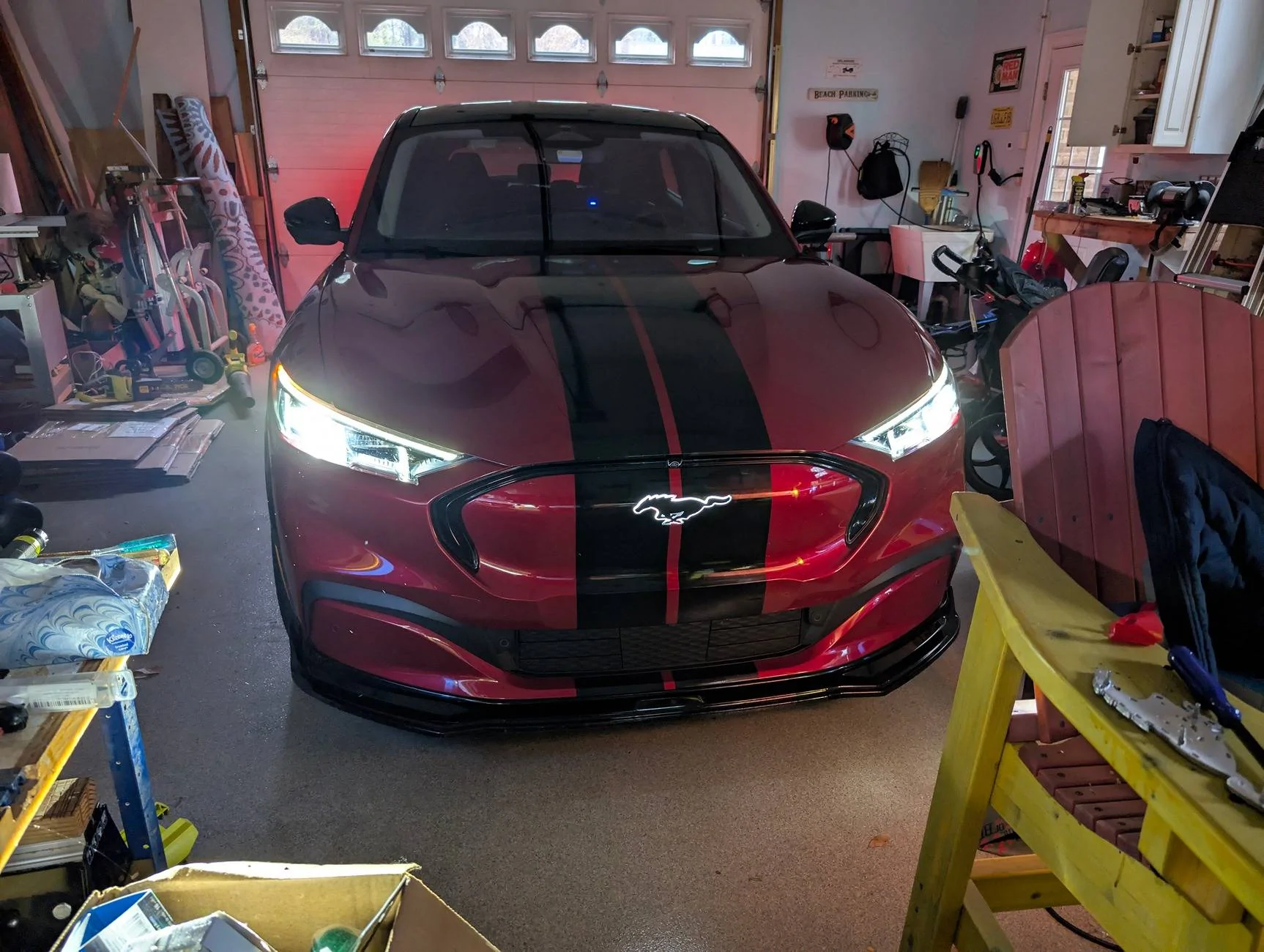 Ford Mustang Mach-E Front Lit Pony - BSKT vs. EV-Vida 1000007030