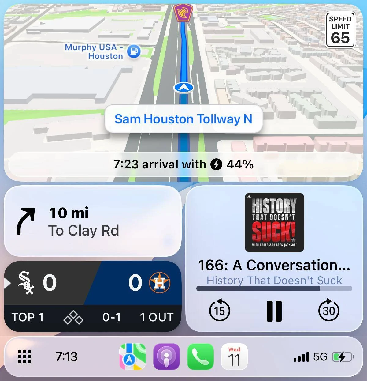 Ford Mustang Mach-E iOS 26 CarPlay on Mach-E IMG_3948
