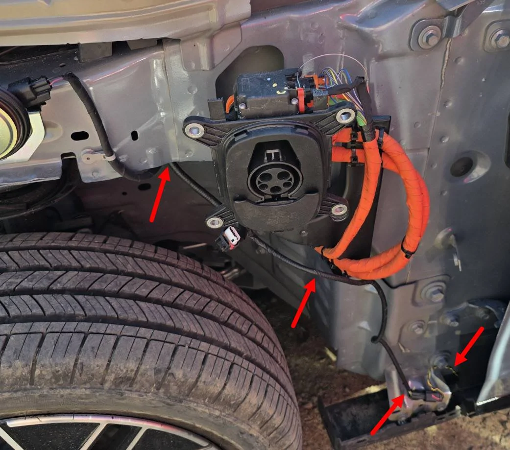 Ford Mustang Mach-E Wires in right side front door jam (!?) wire pair to nowher