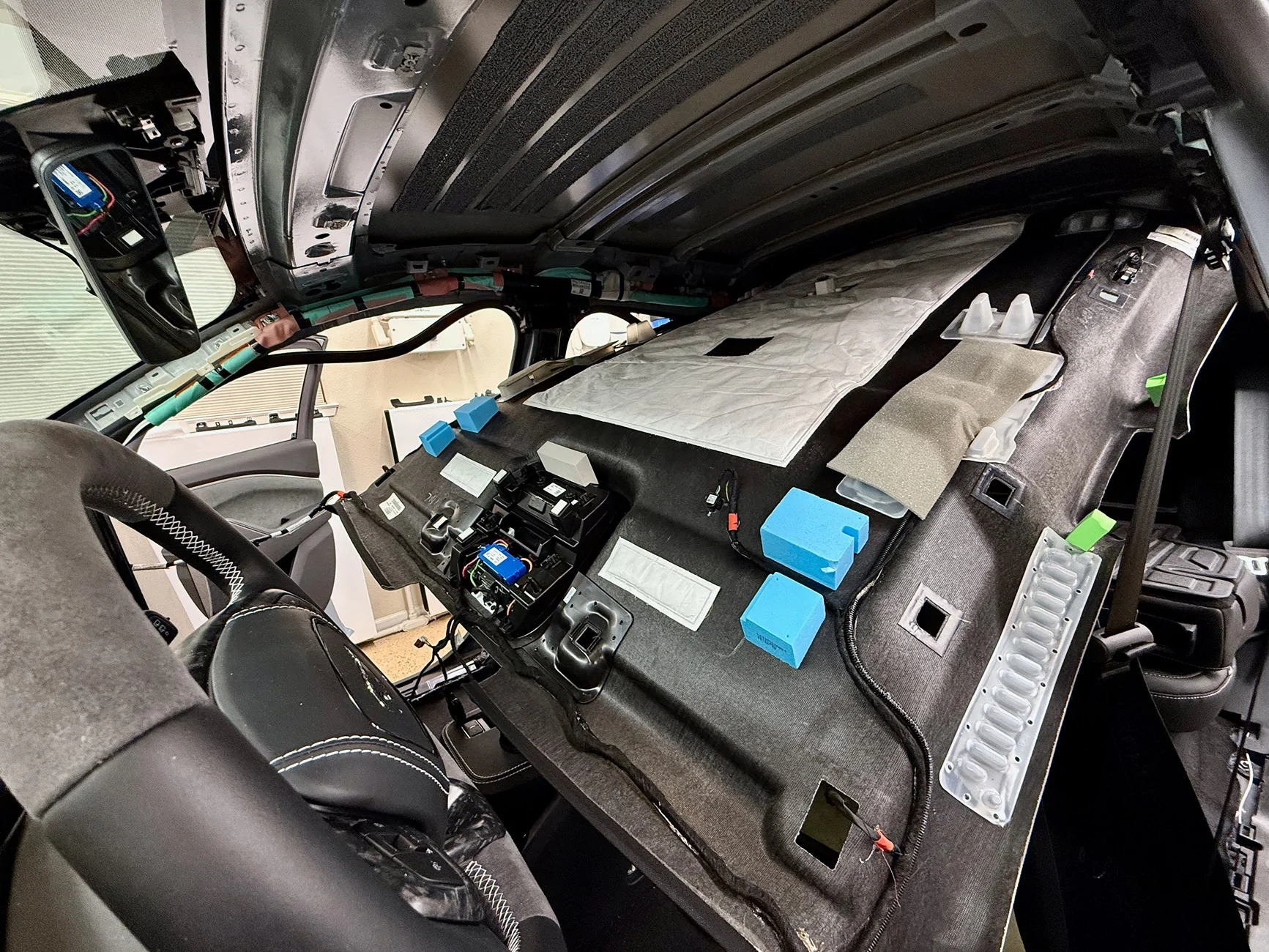 Ford Mustang Mach-E Looking for detailed headliner removal tips/video IMG_4156
