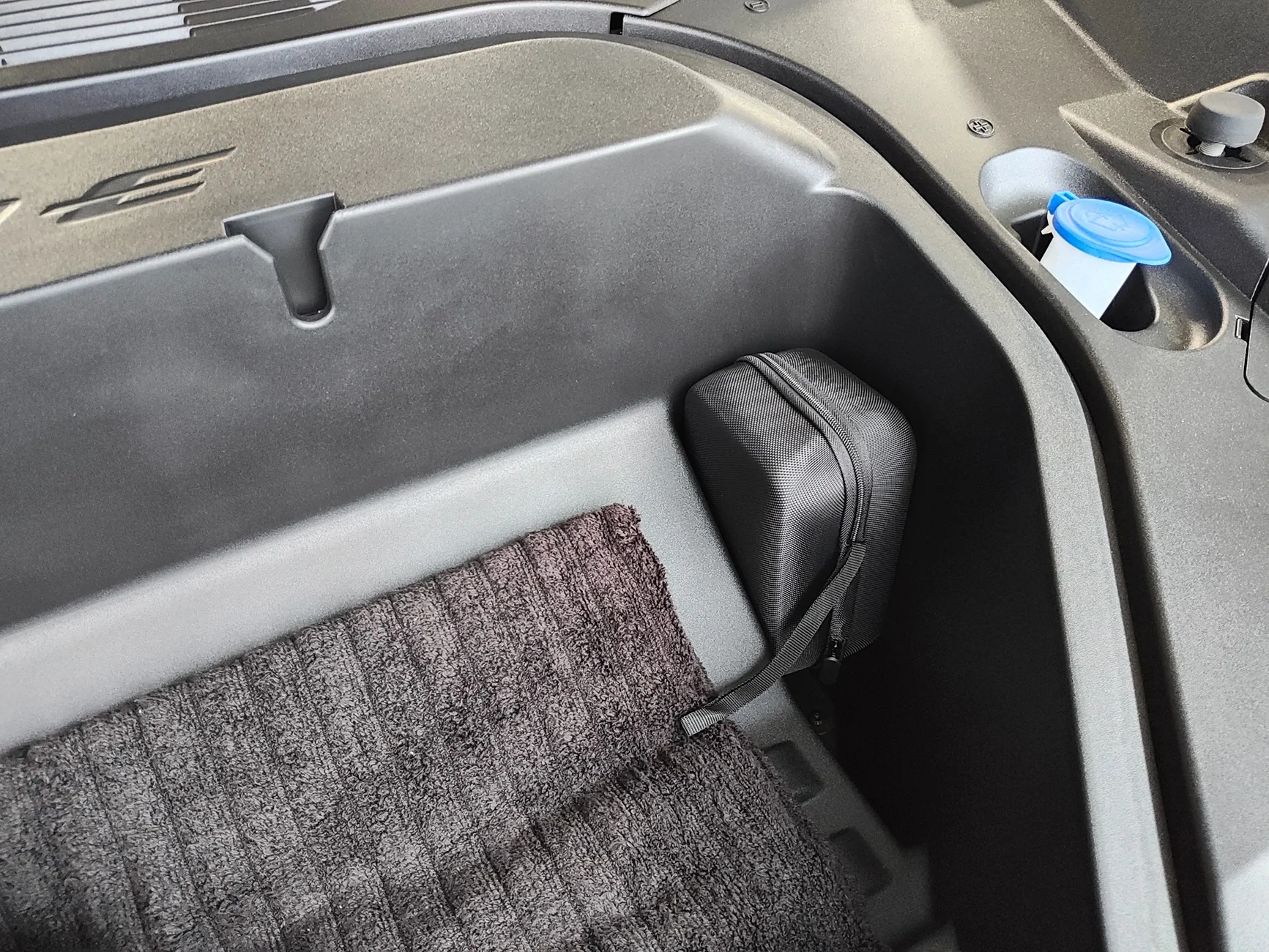 Ford Mustang Mach-E Tesla Adapter Case IMG_20250805_073948062_HDR