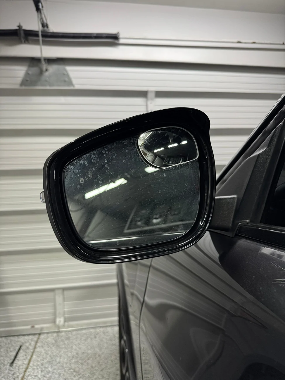 Ford Mustang Mach-E SIDE MIRROWS - HARD TO SEE - blind spot IMG_9747
