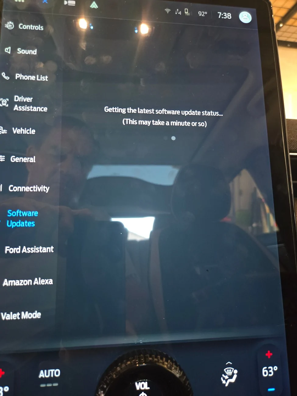 Cannot turn automatic updates via Fordpass & in car SW Updates hangs ...
