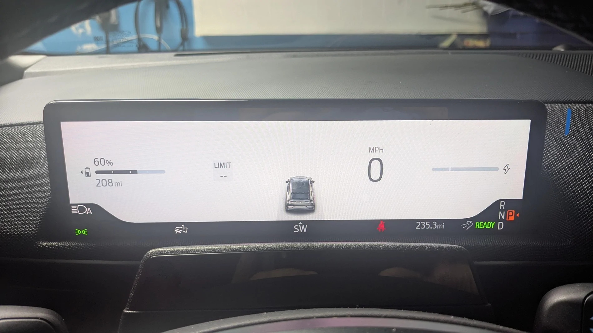 Ford Mustang Mach-E Display Experience update surprise: center speedometer & drive mode graphics returns! 1758914006548-9l