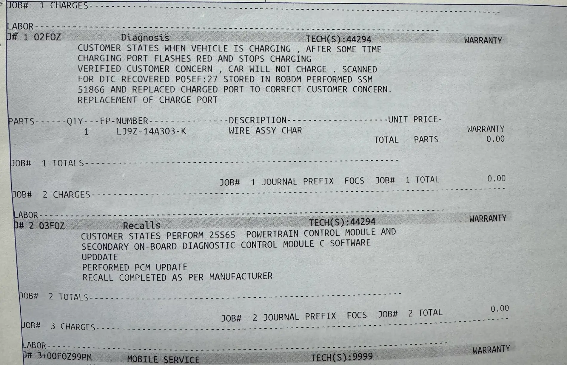 Ford Mustang Mach-E "Starting Charger" looping start-stop charging issue Screenshot 2025-12-07 at 1.33.44 PM