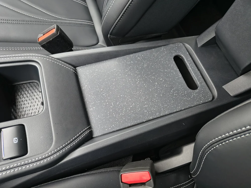 Ford Mustang Mach-E Upgraded from 22 select to 25 select - things I've noticed fit