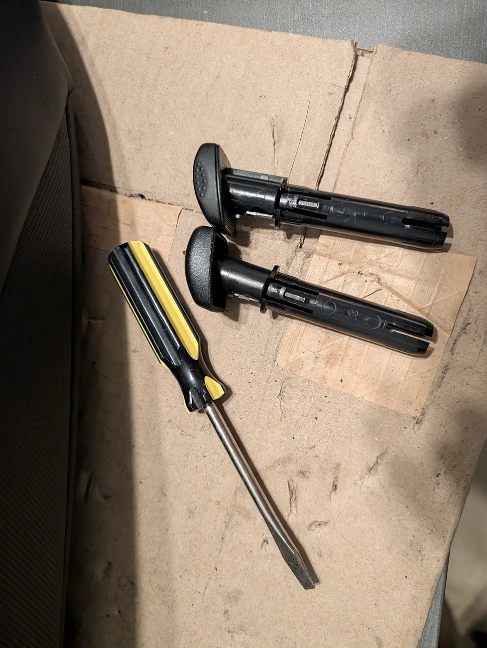 Ford Mustang Mach-E Manual seat to -> electric seat conversion (passenger seat) 1766787753425-5s