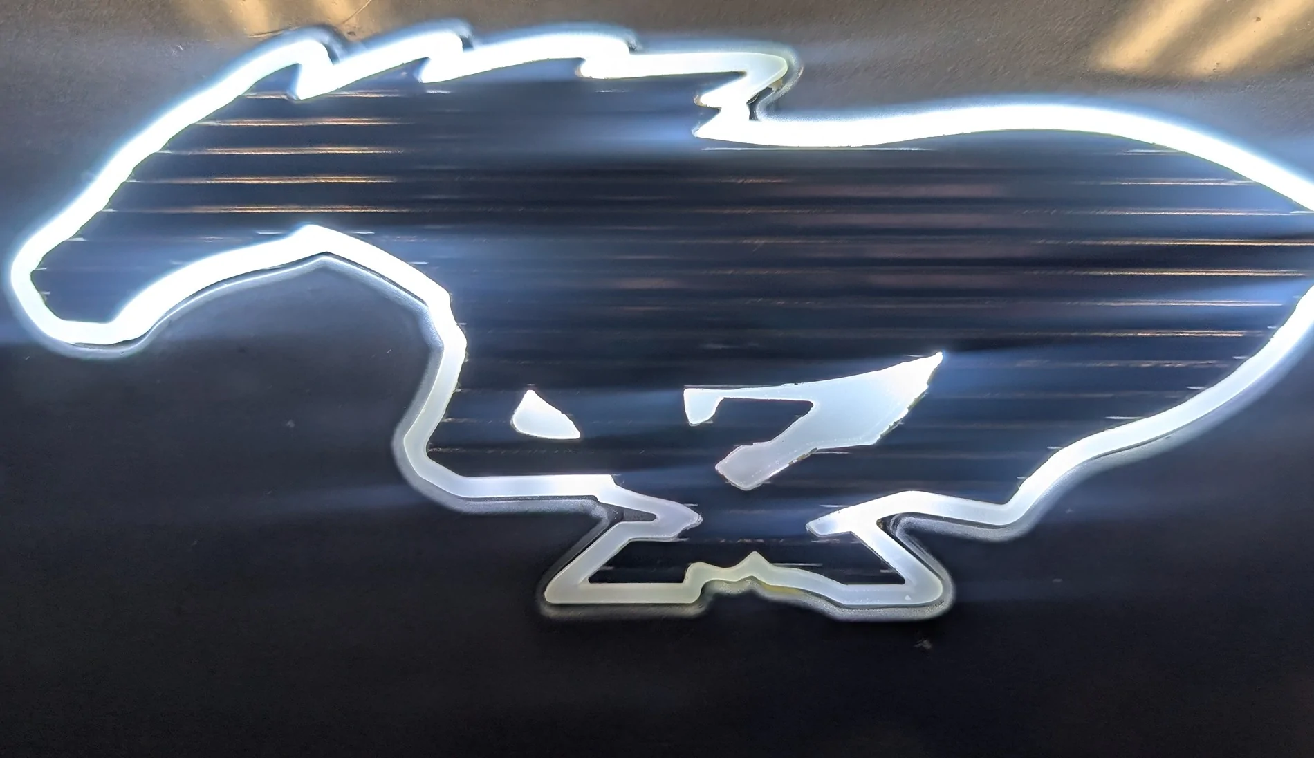 Ford Mustang Mach-E BSKT Design LED Ponies 1000012772