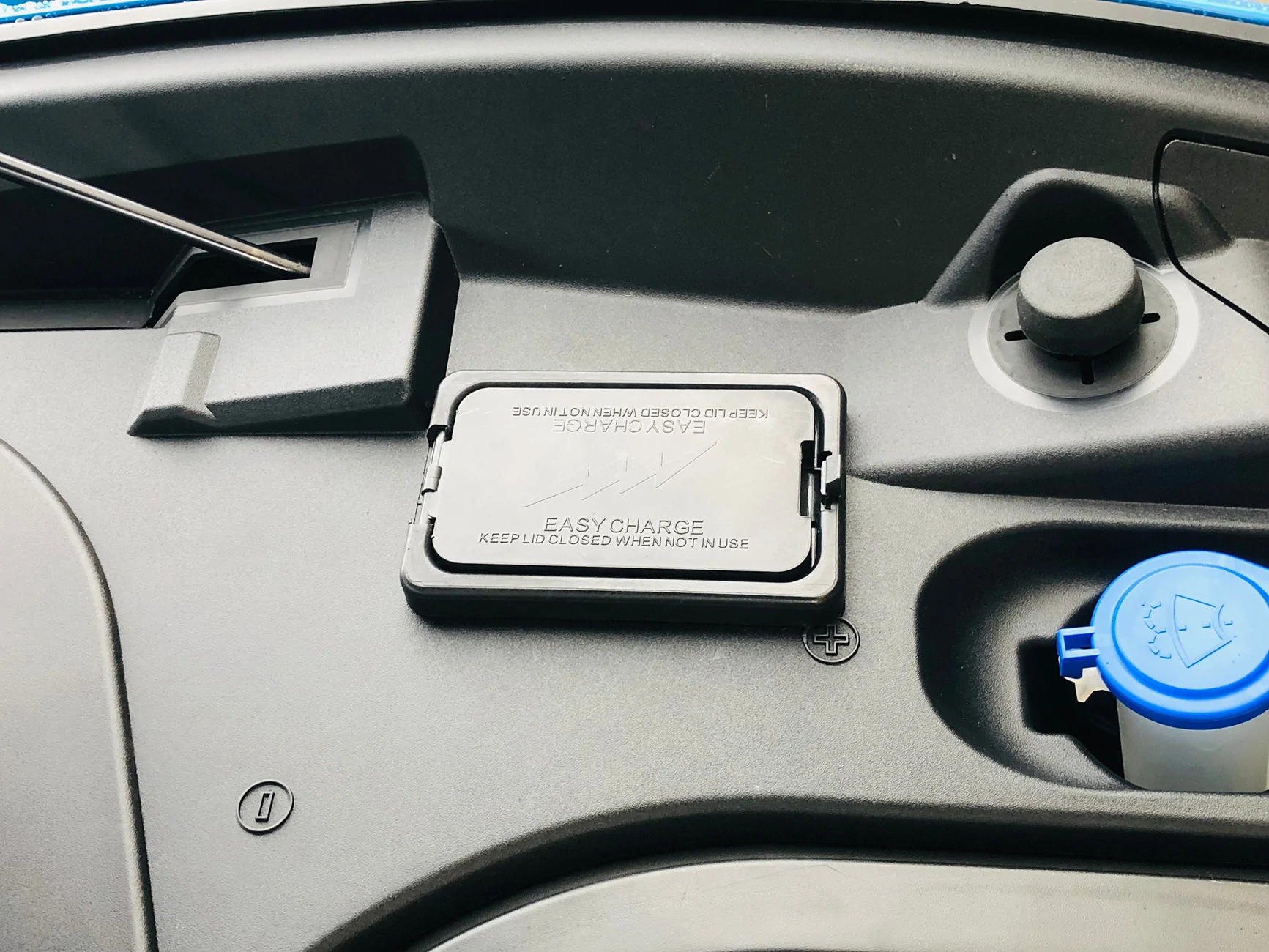 Ford Mustang Mach-E Need aftermarket / durable 12V battery for Mach-E IMG_2943