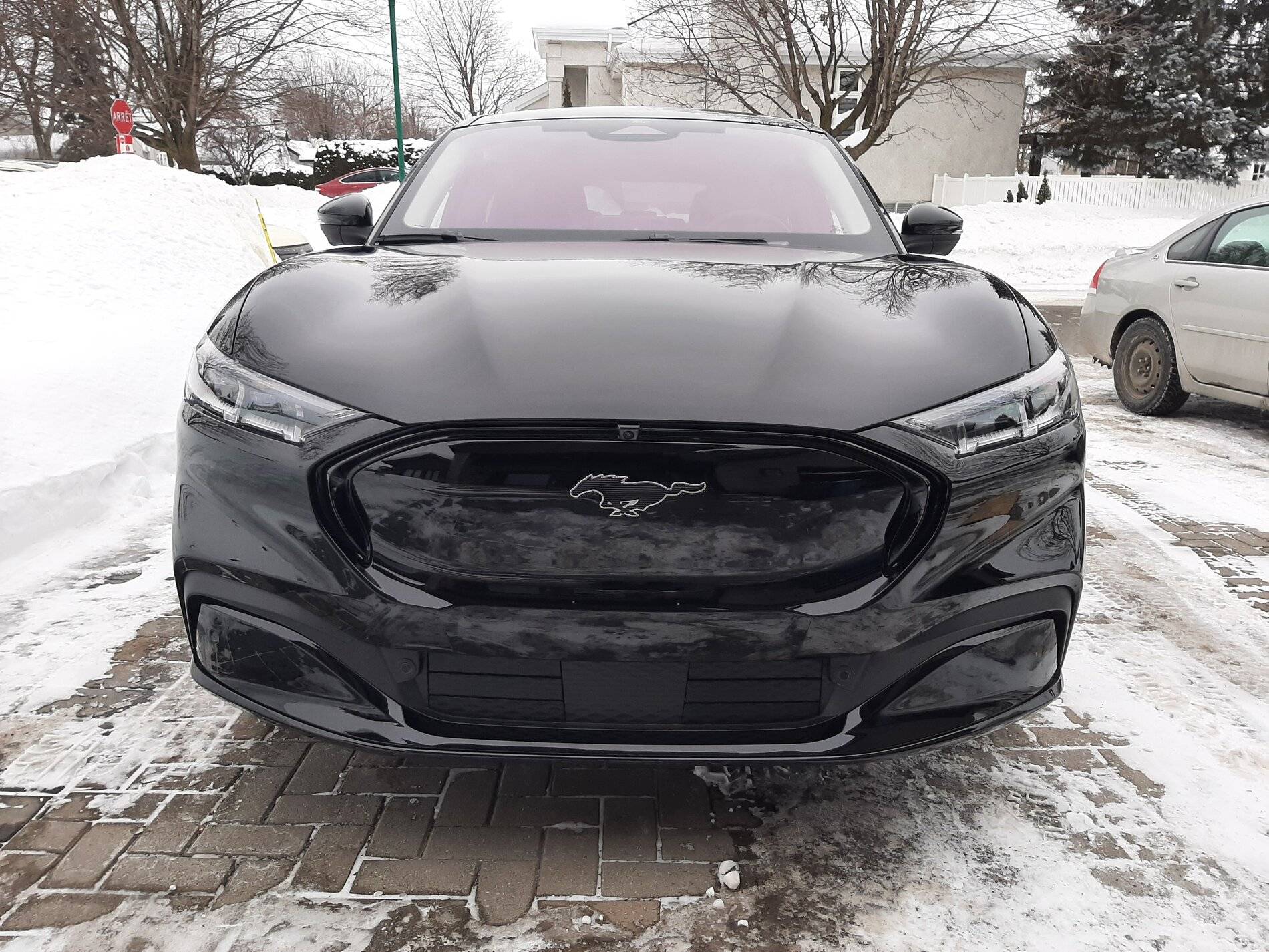 Ford Mustang Mach-E SHADOW BLACK Mach-E Photos 20210207_120814