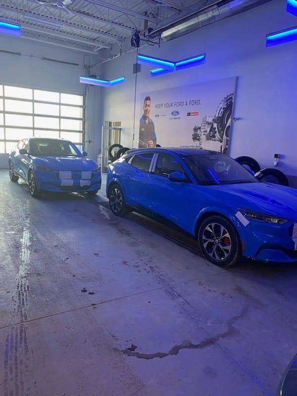 Ford Mustang Mach-E GRABBER BLUE Mach-E Photos 1613528976490