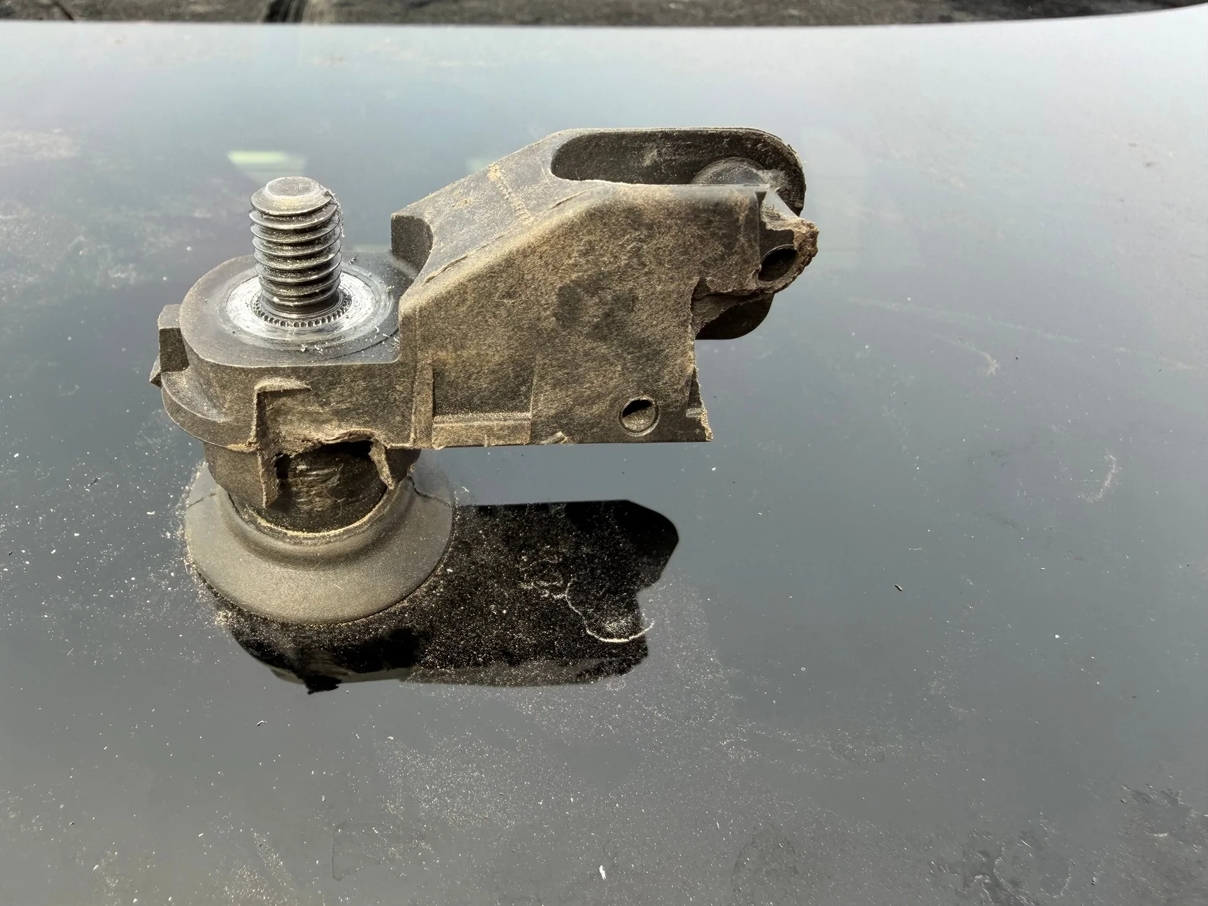 Ford Mustang Mach-E Broken wiper arm 2025 Mach-E IMG_3154
