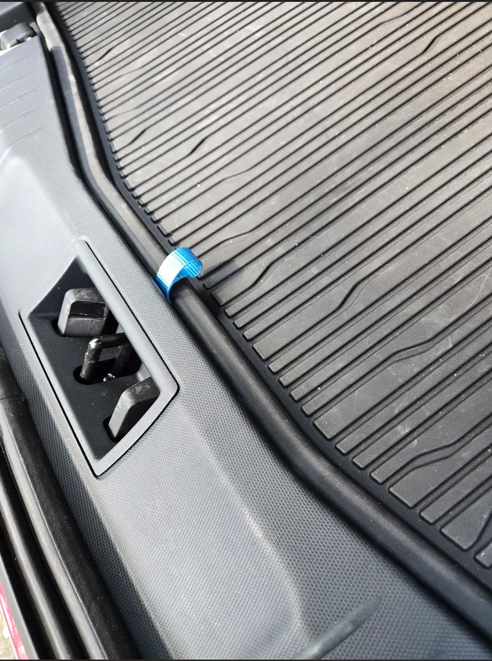 Ford Mustang Mach-E Lift Loop For Cargo Floor When Under Rubber Mat 1777044727238-8v