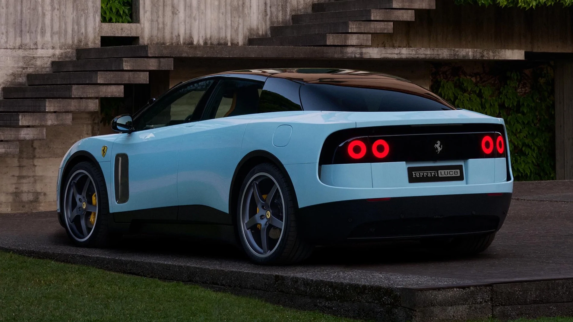 FERRARI_LUCE_REAR_3Q_V2_9x16_RGB_WEB_SOCIALS.webp