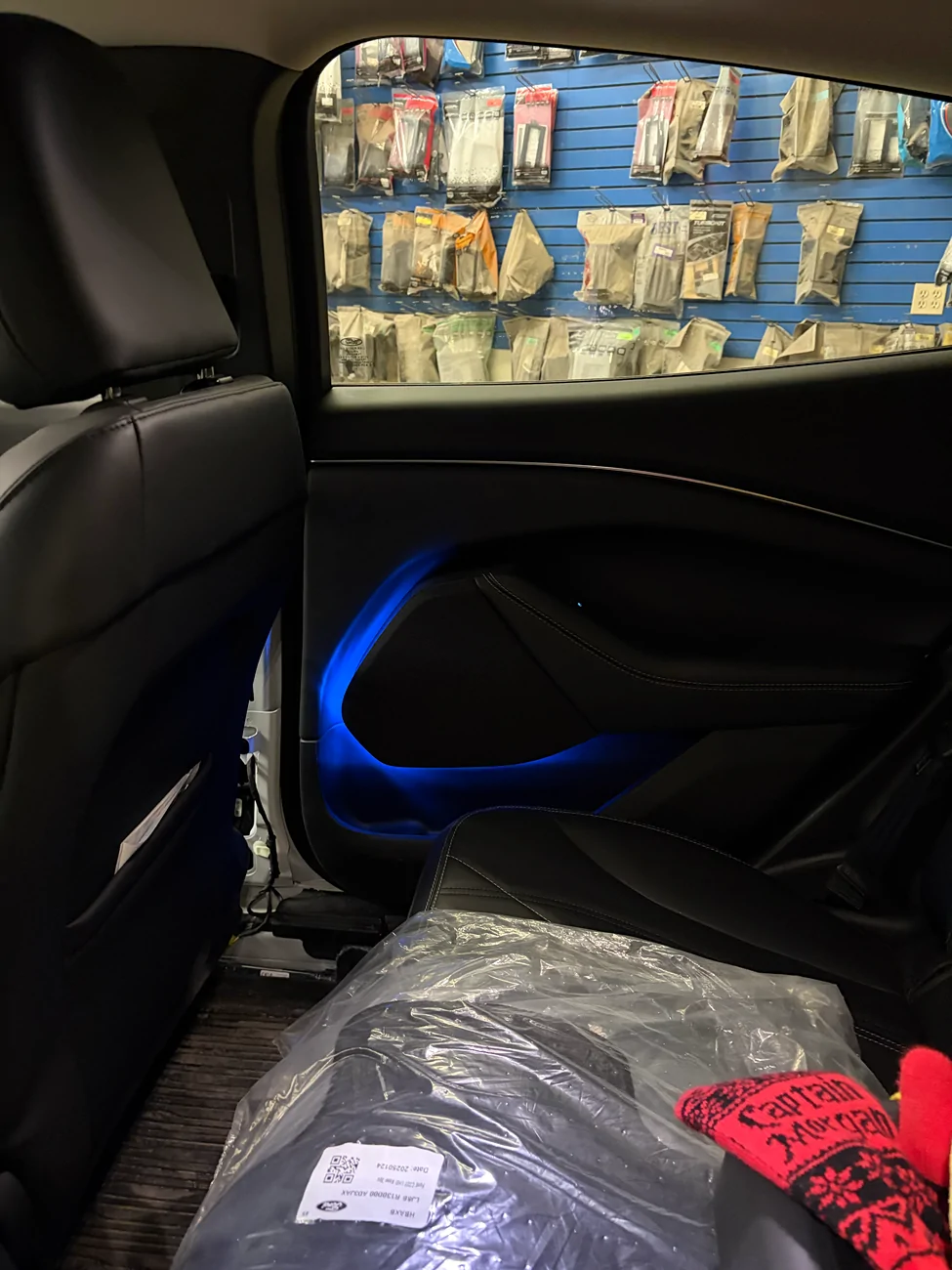 Ford Mustang Mach-E MachE Select Audio - Base Audio - Stereo Upgrade Build tempImage412Gxa
