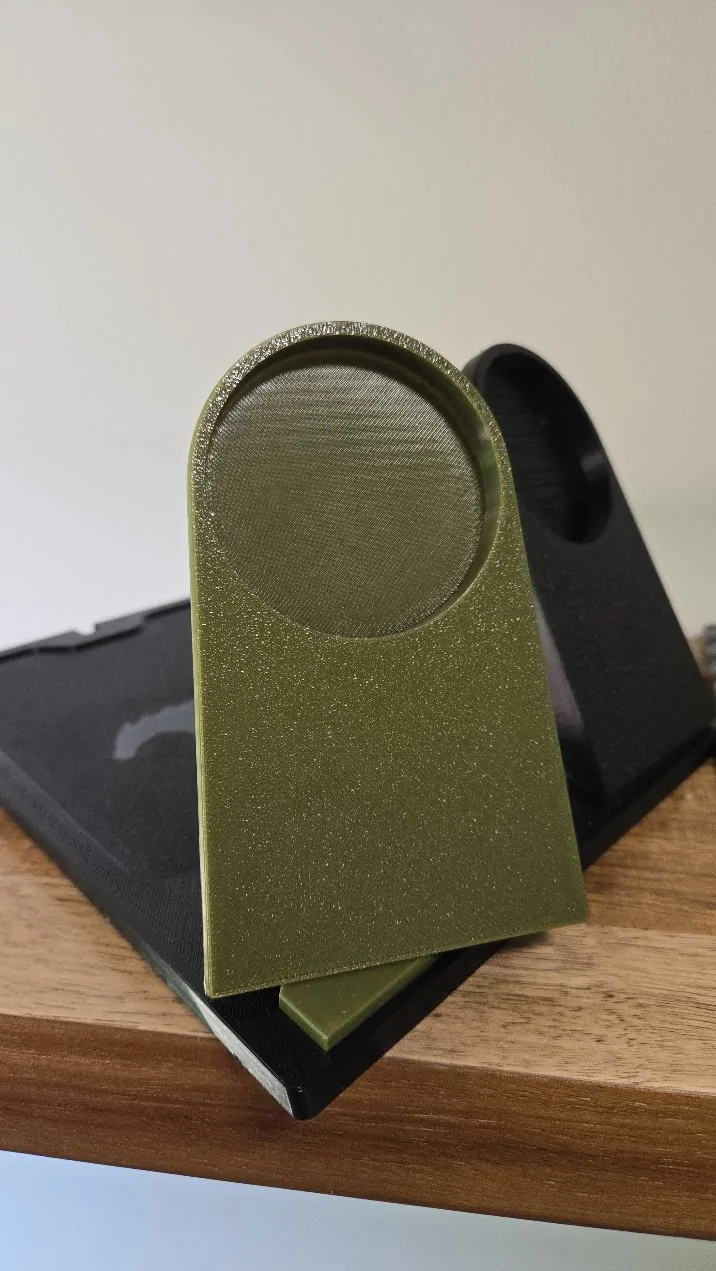 Ford Mustang Mach-E Designed a wireless charger that actuality works 1784052241590-6u