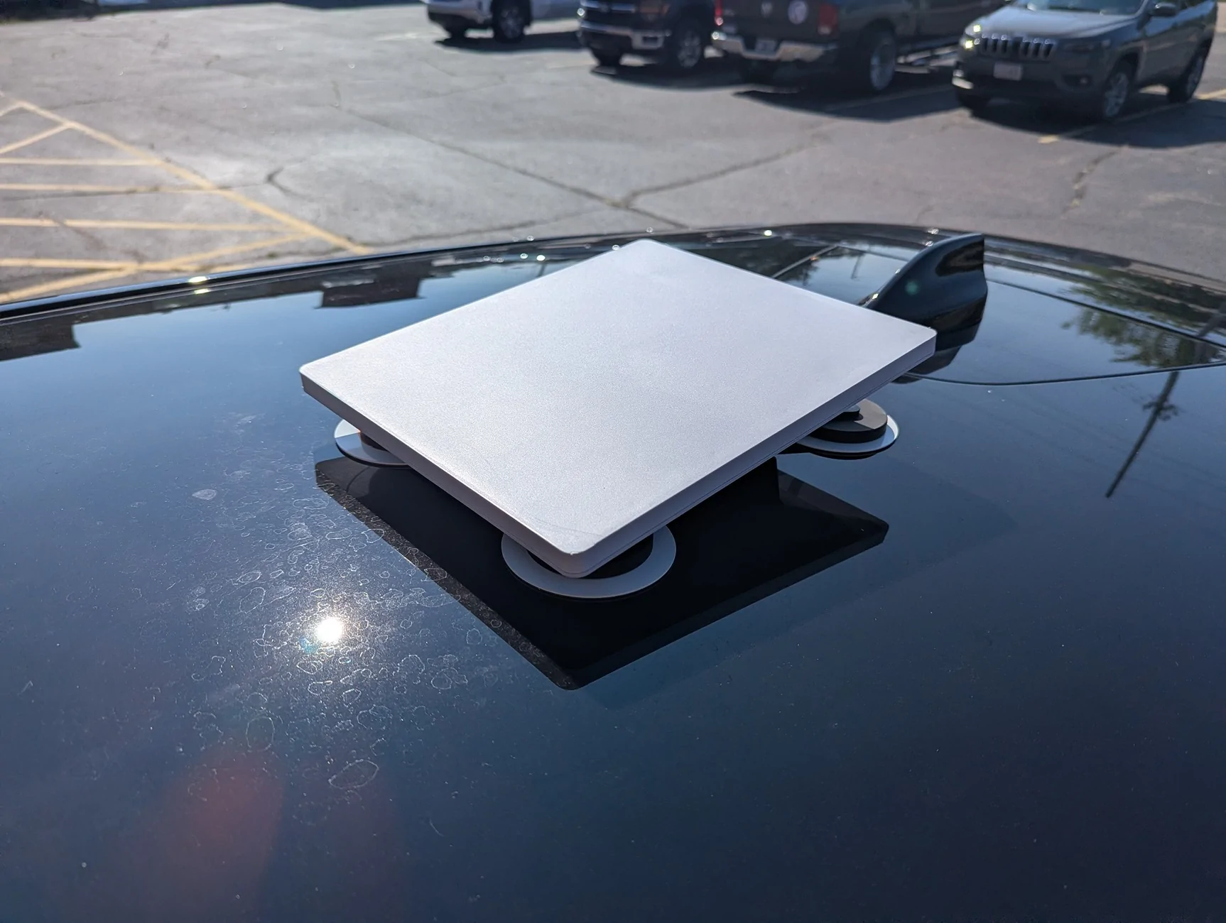 Ford Mustang Mach-E Starlink Mini - Installation PXL_20260823_145445770