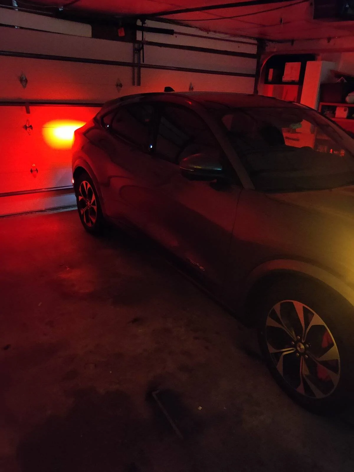 Ford Mustang Mach-E How to turn on Puddle Lamps? 16149229471951584779942223374775