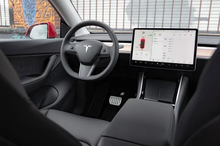Ford Mustang Mach-E Edmunds - Mustang Mach-E vs Tesla Model 3 vs Tesla Model Y 2020_tesla_model-y_fint_fe_514201_717