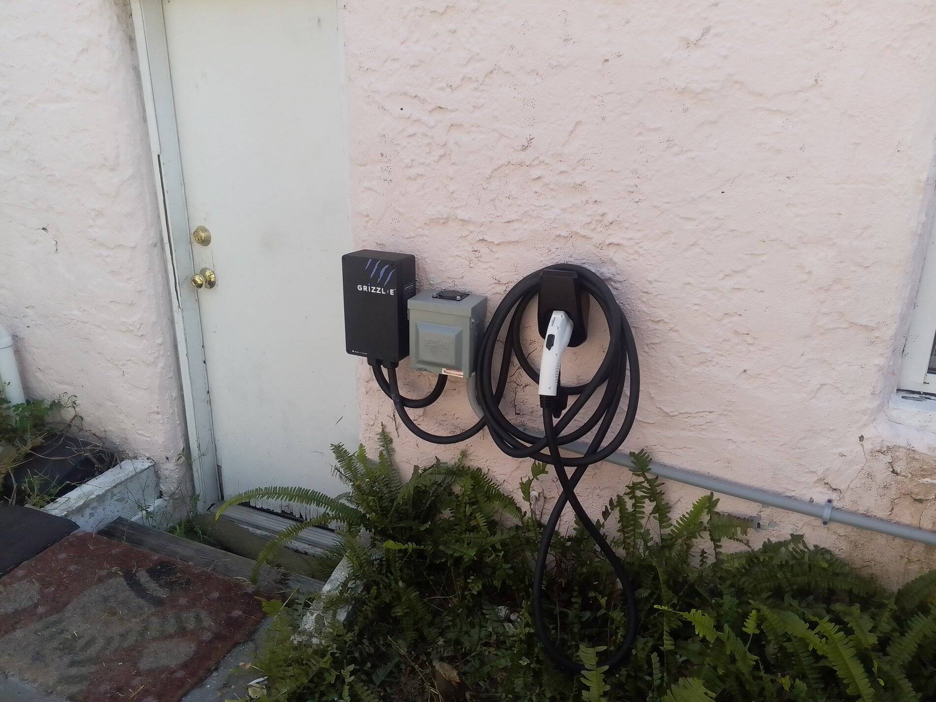 Ford Mustang Mach-E Charging Mach-e at home IMG_20210227_102934