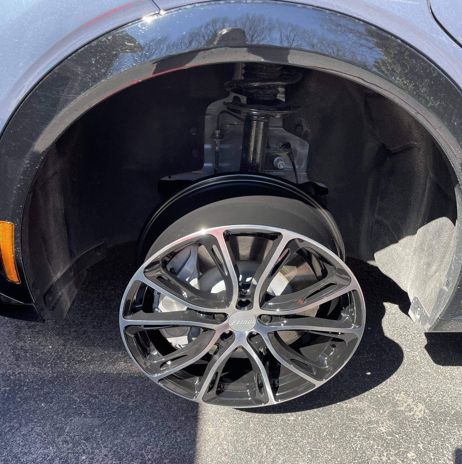 Ford Mustang Mach-E Got my new wheels for winter 1618071007459