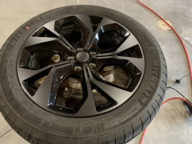 Ford Mustang Mach-E Vinyl blackout for OEM wheels. EABC029B-4A93-4660-90CF-BAF857467C94