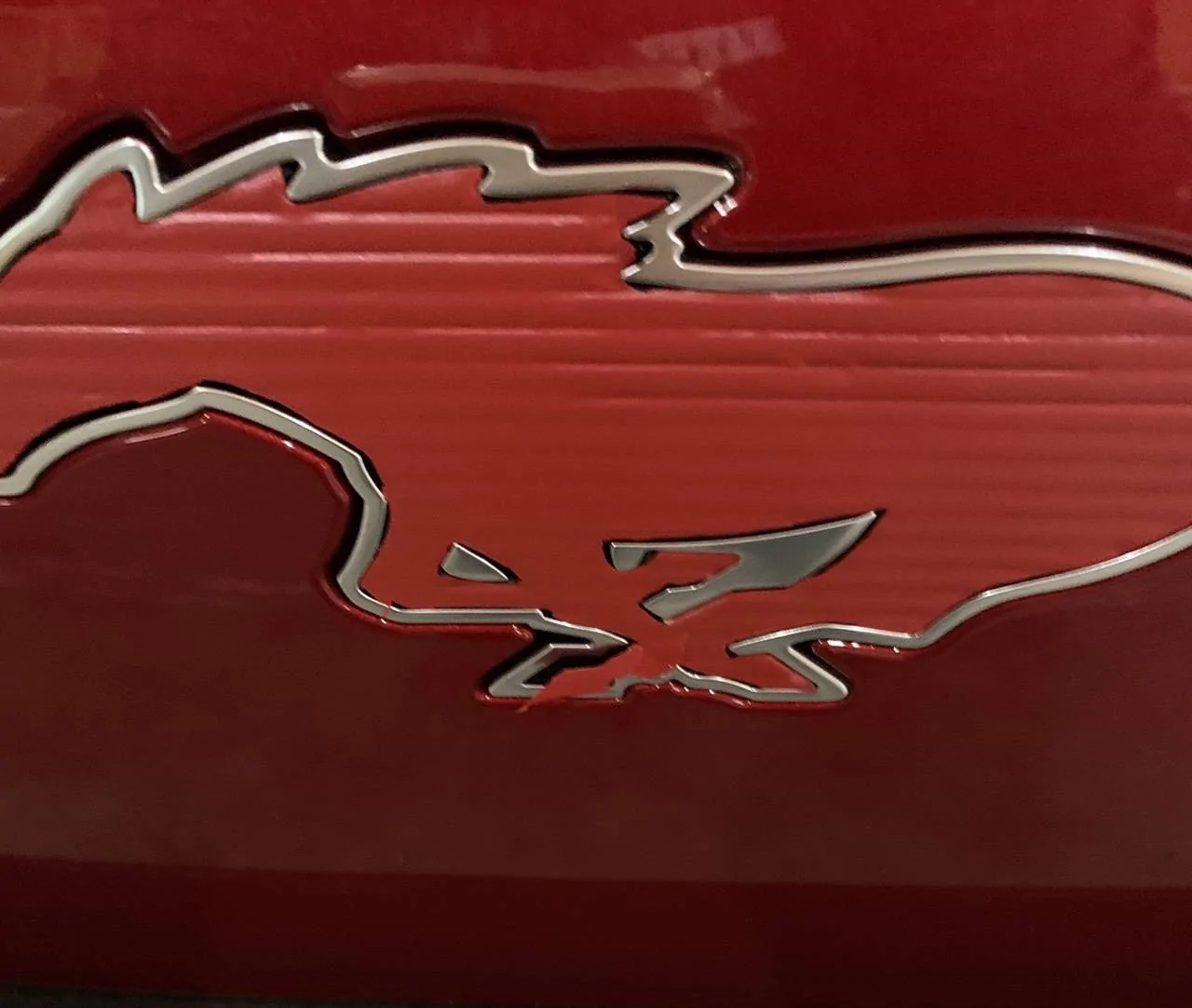 Ford Mustang Mach-E Red Pony Emblem: DIY Vinyl FAIL AE2D0343-A3BF-4E10-A079-F839B763F7B3