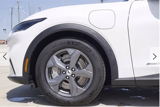 Ford Mustang Mach-E Downsizing wheels? Naamloos