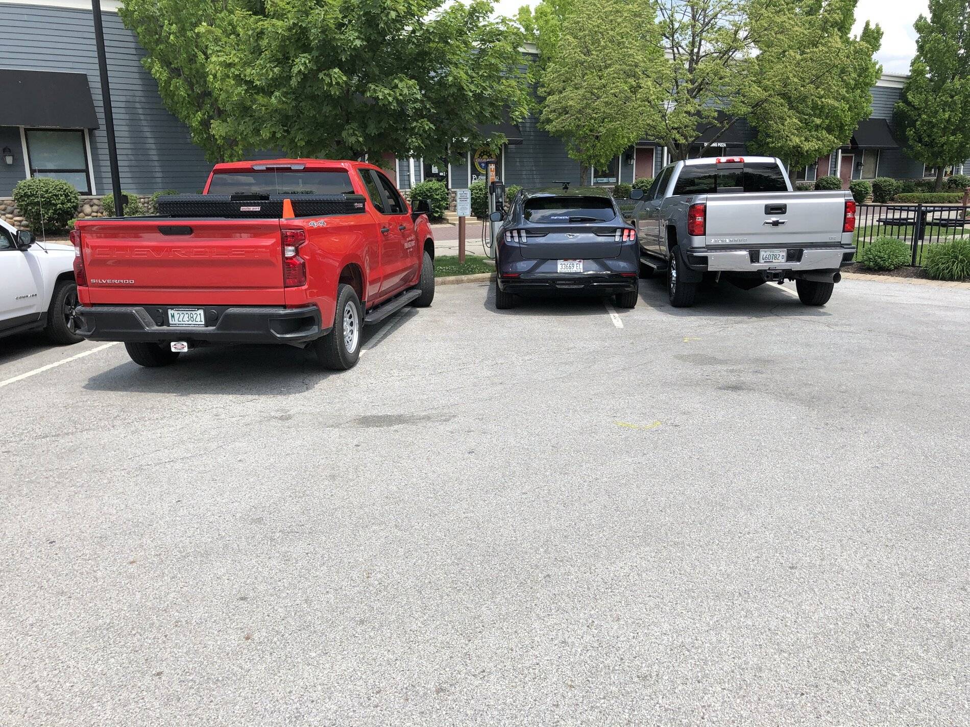 Ford Mustang Mach-E Failed to Connect at a Charge Point EV Station IMG_0783.JPG