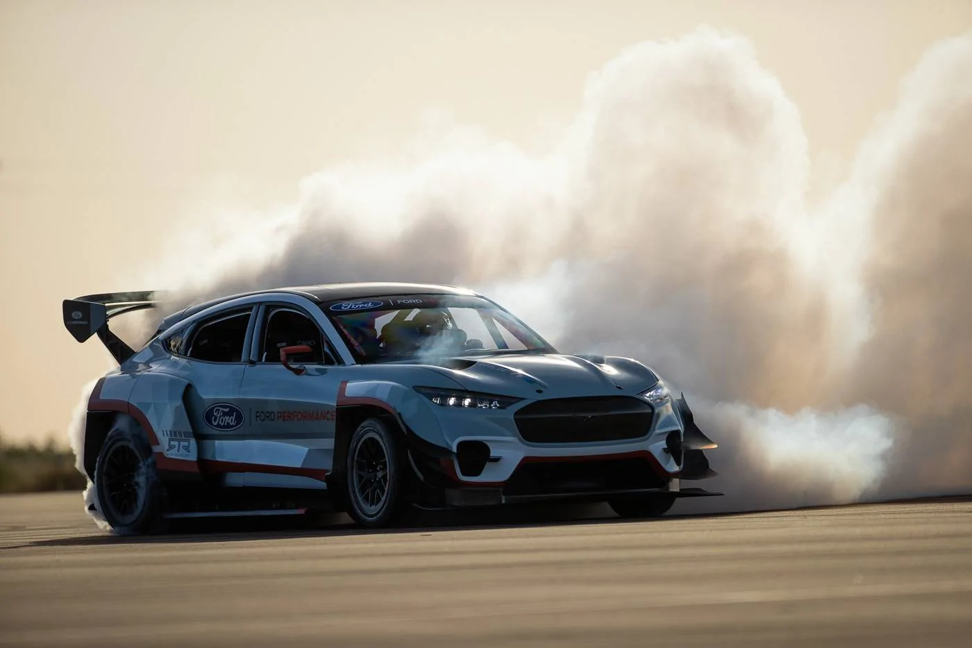 Ford Mustang Mach-E Mach-E 1400 Prototype Revealed with 1400 Peak Horsepower Mach-E-1400-Prototype-Revealed-17