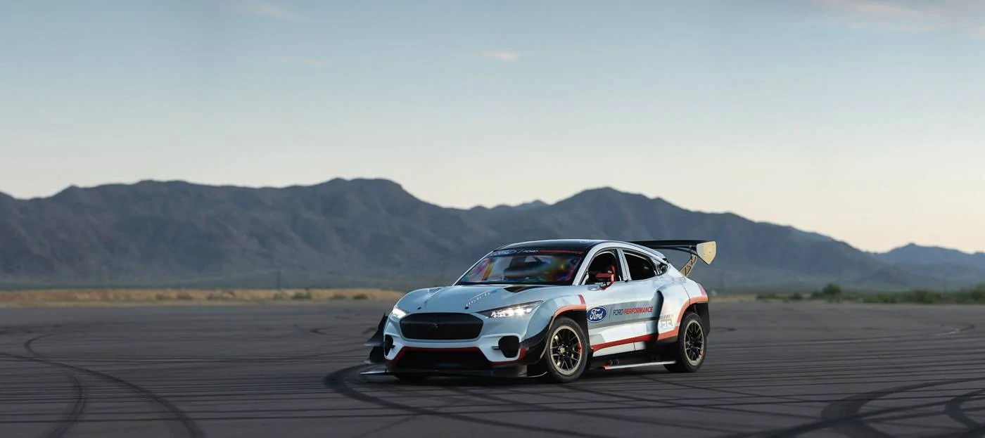 Ford Mustang Mach-E Mach-E 1400 Prototype Revealed with 1400 Peak Horsepower Mach-E-1400-Prototype-Revealed-20