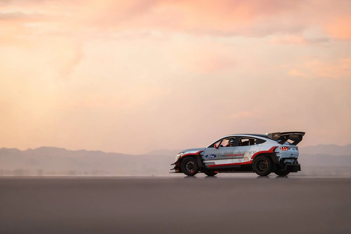 Ford Mustang Mach-E Mach-E 1400 Prototype Revealed with 1400 Peak Horsepower Mach-E-1400-Prototype-Revealed-45
