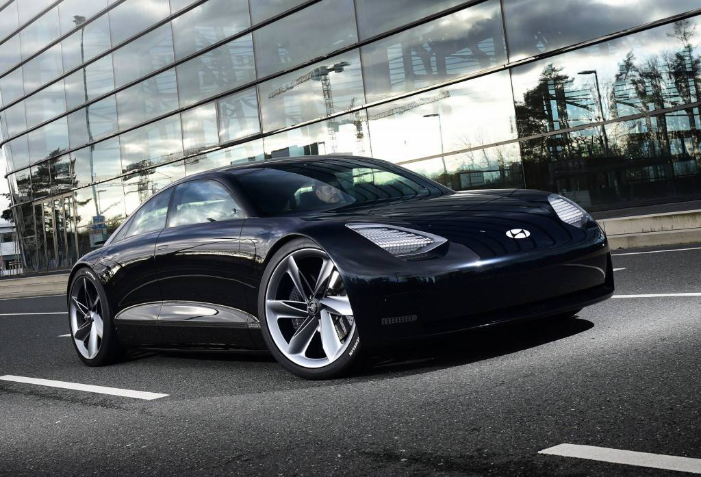 Ford Mustang Mach-E Hyundai reboots Ioniq as an EV brand, starting with Ioniq 5 crossover in fall 2021 hyundai-prophecy-concept_100741723_l