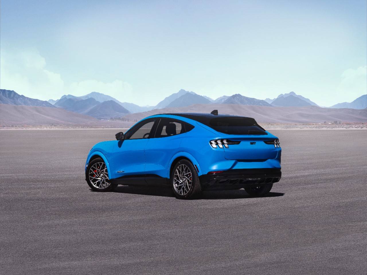 2021_Mustang_Mach-E_GT_02.jpg