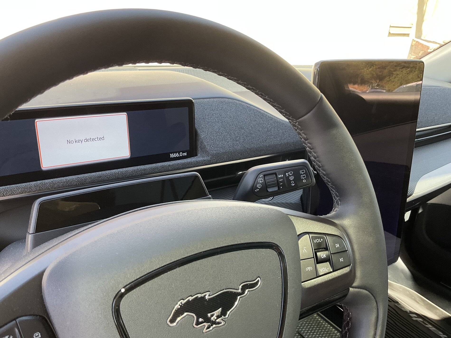 Ford Mustang Mach-E Failure of Back-Up Start Code Screen to Appear 0544FE1D-E353-44AA-A89C-B0CD52BE7981