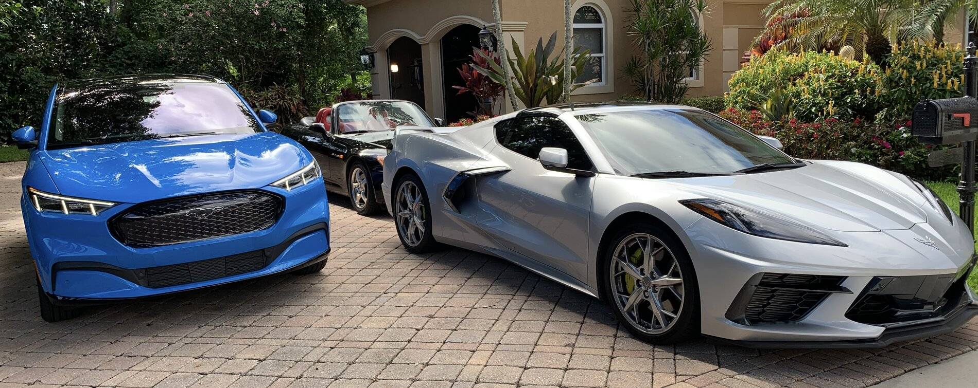 Ford Mustang Mach-E Post Your MME Next to Your OTHER Dream Car! 5EFB8ABA-87B5-47A0-B566-6C934995A35B_1_201_a