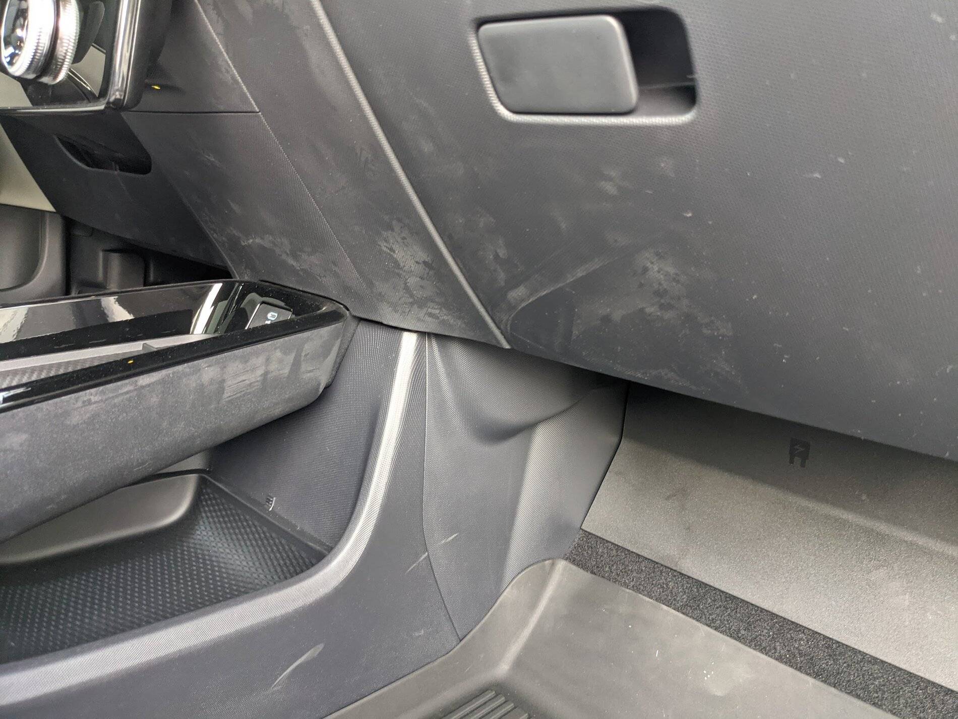 Ford Mustang Mach-E Ruby is HOME! The good, bad and ugly interior