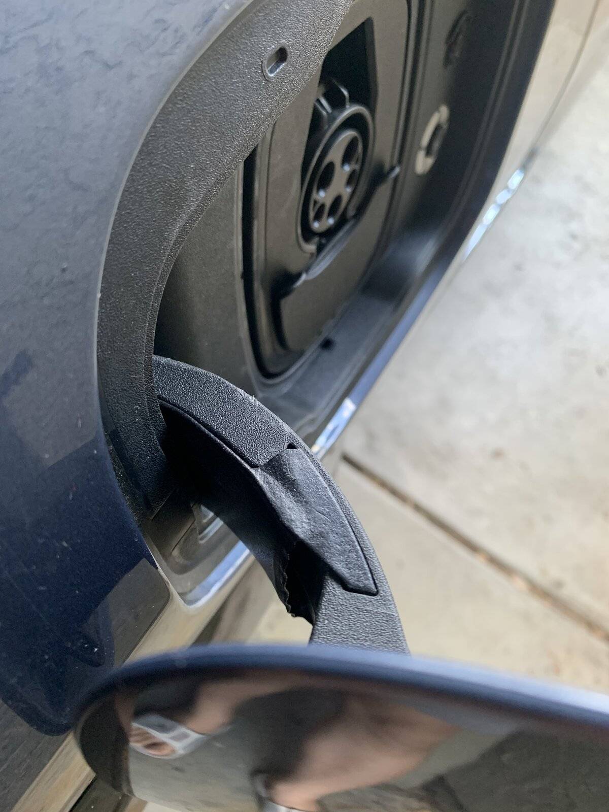 Ford Mustang Mach-E Charge Port Cover Dent Prevention – 3D Printed DIY Solution 26FB9789-CA75-4F5F-80F6-6410D90F7141