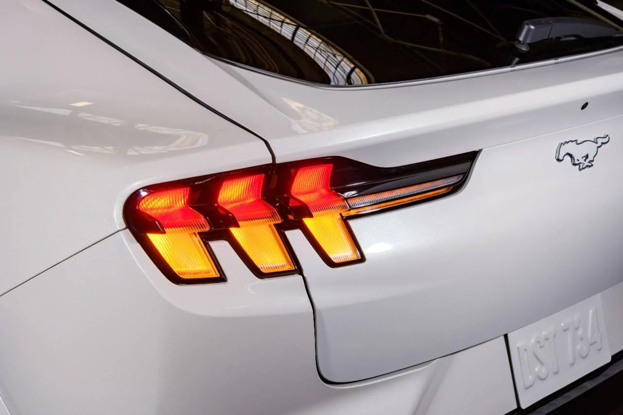 Ford Mustang Mach-E 2022 Mach-E "Ice White Edition" appearance package coming Fall 2021 2022 Mustang Mach-E Ice White Appearance Package_04