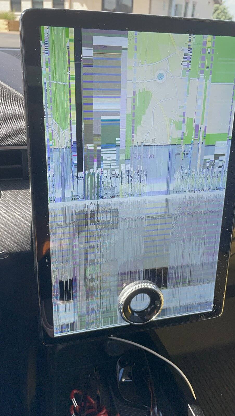 Ford Mustang Mach-E Instrument Screen Goes Blank/Reboots While Driving 65E05CFE-8F99-4045-8494-9709B3211D98