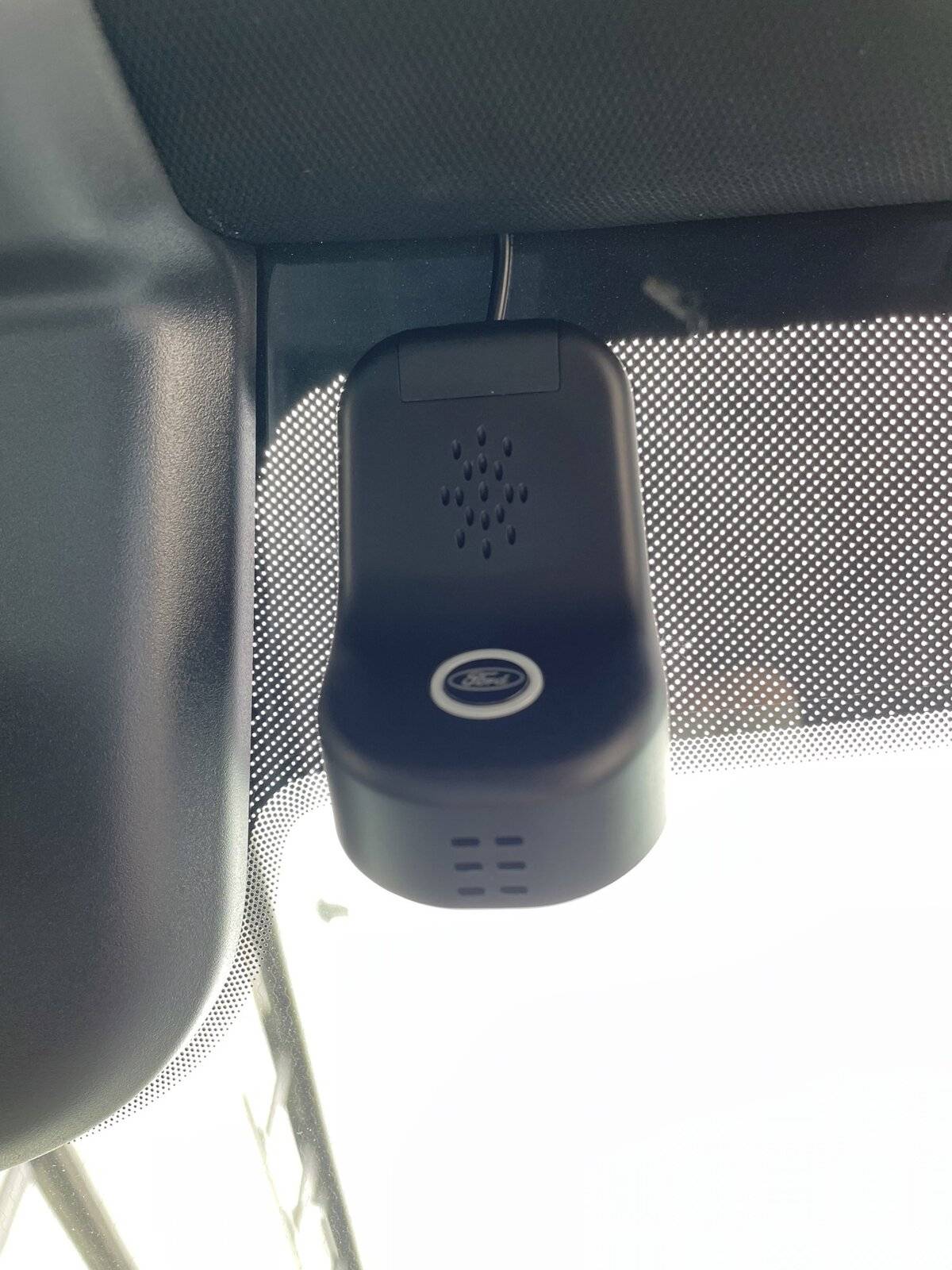 Ford Mustang Mach-E Dash cam 6D906C0B-D6AF-4938-B097-E23C3AAD76C5