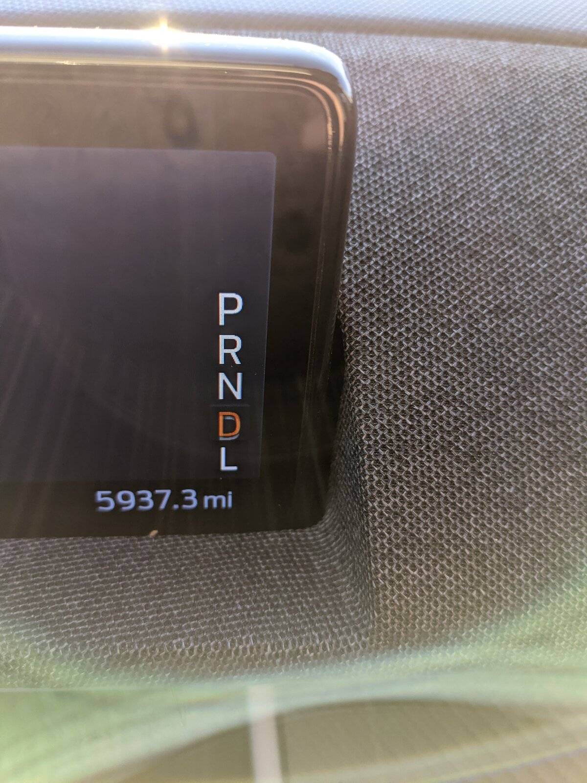 Ford Mustang Mach-E IPC (Instrument Panel Cluster) "PRNDL" display Bug / Glitch Binnacle_Glitch