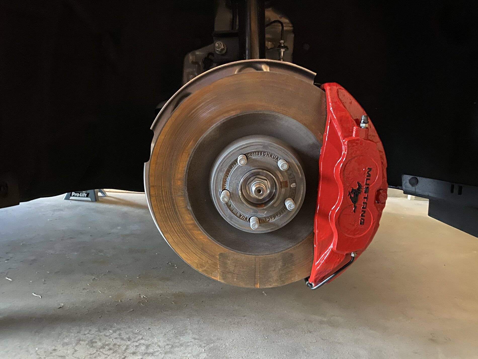 Ford Mustang Mach-E Painted Calipers Red FEA25D32-C56F-4027-AF84-951353EE3F59